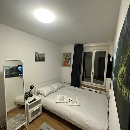 Ntn House Bed & Breakfast *